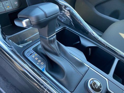 New 2026 Kia Sorento LX FWD image 18
