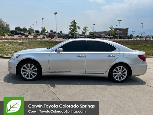 Used 2010 Lexus LS 460 AWD image 4