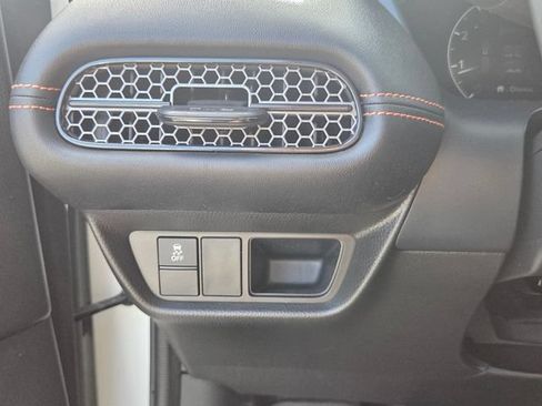 Used 2024 Honda HR-V Sport image 27