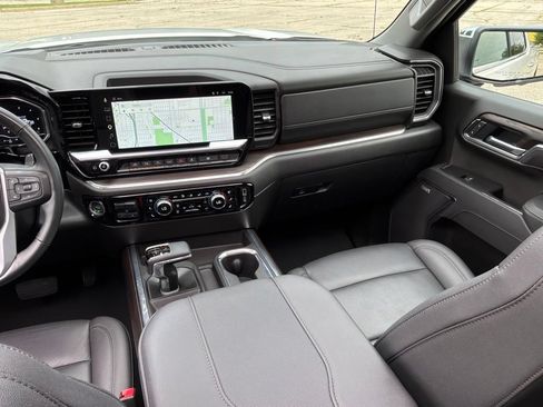 Used 2025 GMC Sierra 1500 SLT w/ SLT Premium Package AWD/4WD image 49