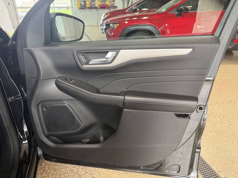 Used 2021 Ford Escape SE AWD/4WD image 27