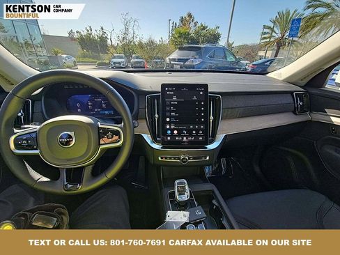 Used 2025 Volvo XC90 B5 Plus image 8