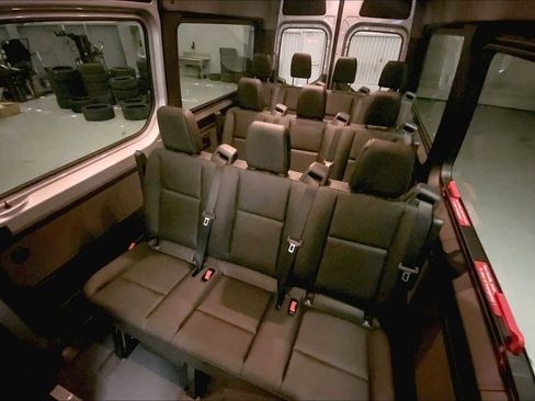 New 2025 Mercedes-Benz Sprinter 2500 image 8