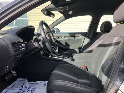 Used 2023 Honda Civic Sport image 13