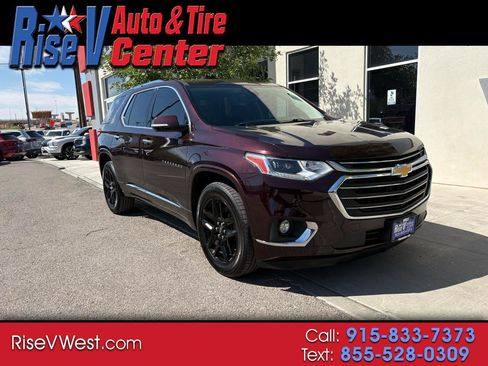 Used 2019 Chevrolet Traverse Premier w/ Driver Confidence II Package FWD image 1