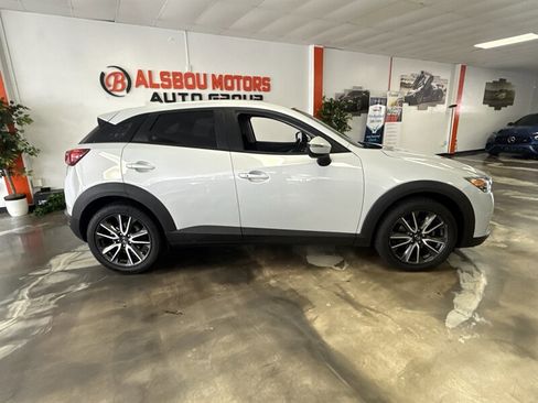 Used 2017 MAZDA CX-3 Touring AWD/4WD image 3