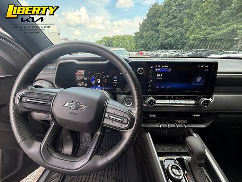 Used 2024 Chevrolet Colorado Trail Boss w/ Advanced Trailering Package AWD/4WD image 12