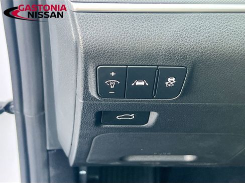 Used 2023 Kia K5 GT-Line w/ GT-Line Premium Package image 13