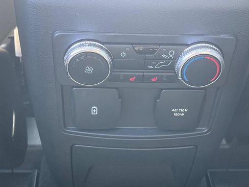 Used 2023 Ford Explorer Limited w/ Limited Technology Package image 14