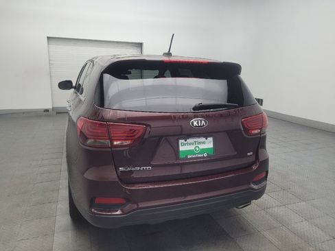 Used 2019 Kia Sorento FWD image 6