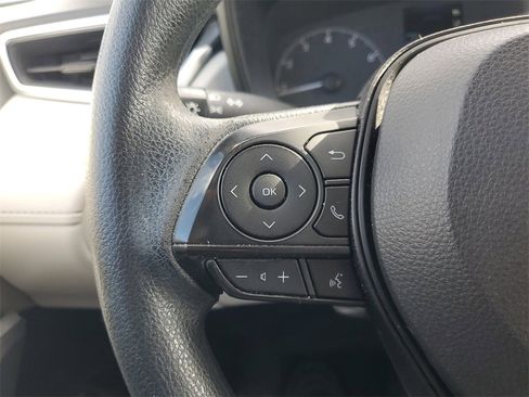 Used 2023 Toyota Corolla Cross L image 20