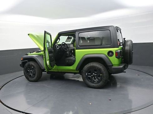 New 2026 Jeep Wrangler Sport AWD/4WD image 30