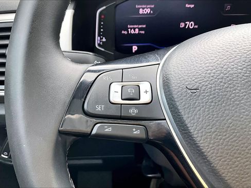 Used 2019 Volkswagen Atlas SEL FWD image 24