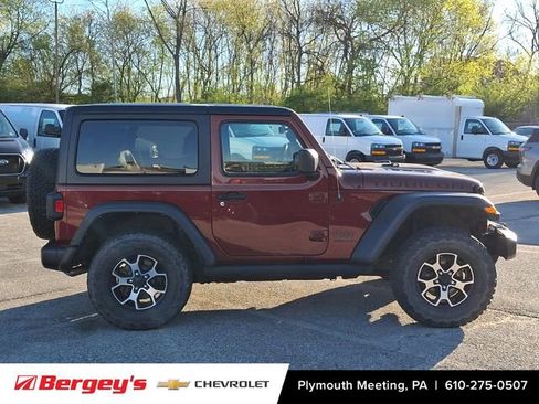 Used 2021 Jeep Wrangler Rubicon w/ Uconnect 4C Nav & Sound Group AWD/4WD image 9