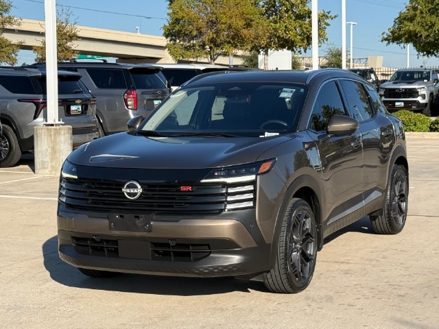 Used 2025 Nissan Kicks SR w/ SR Premium Package AWD/4WD image 8