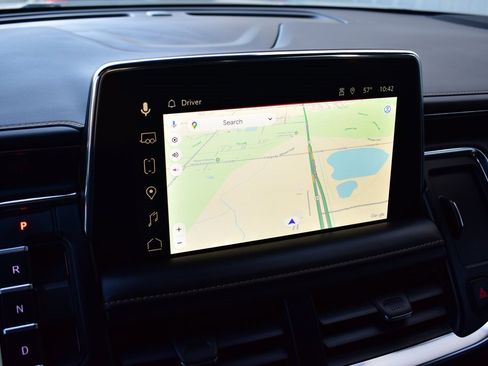 Used 2023 GMC Yukon XL AT4 w/ AT4 Premium Plus Package image 49