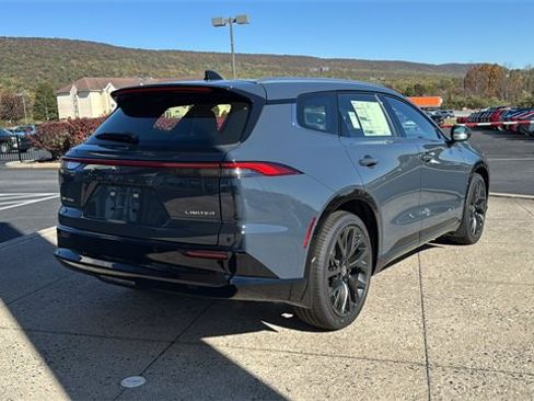 New 2025 Toyota Crown Signia image 5