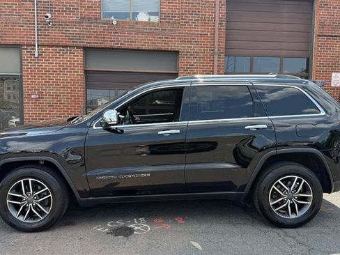 Used 2020 Jeep Grand Cherokee Limited AWD/4WD image 5
