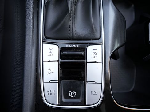 Certified 2022 Hyundai Tucson SEL AWD/4WD image 31
