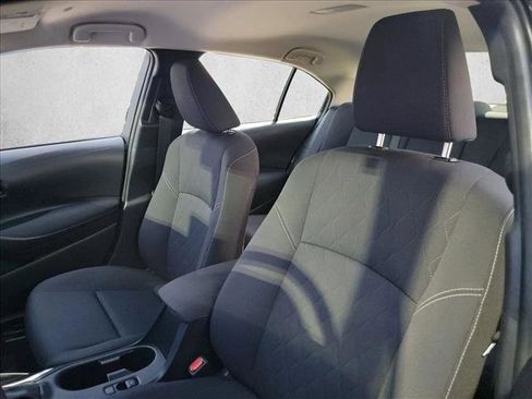 Used 2023 Toyota Corolla LE image 13