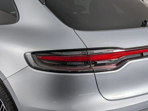 New 2026 Porsche Macan AWD/4WD image 16