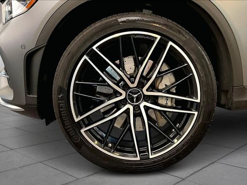 Used 2023 Mercedes-Benz GLC 43 AMG AMG GLC 43 image 22