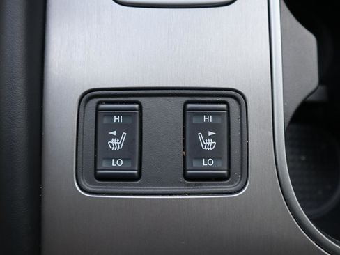 Certified 2024 Nissan Murano SV w/ SV Midnight Edition Package image 29