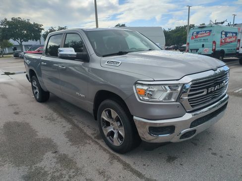 Used 2024 RAM 1500 Laramie RWD image 2