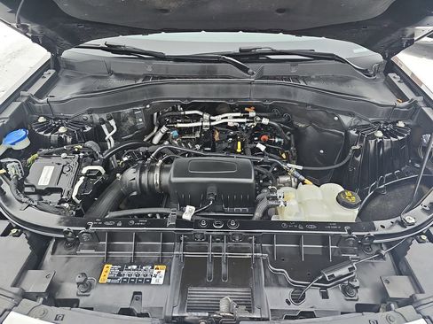 Used 2021 Ford Explorer XLT w/ Equipment Group 202A image 31