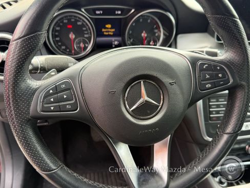 Used 2019 Mercedes-Benz CLA 250 image 11