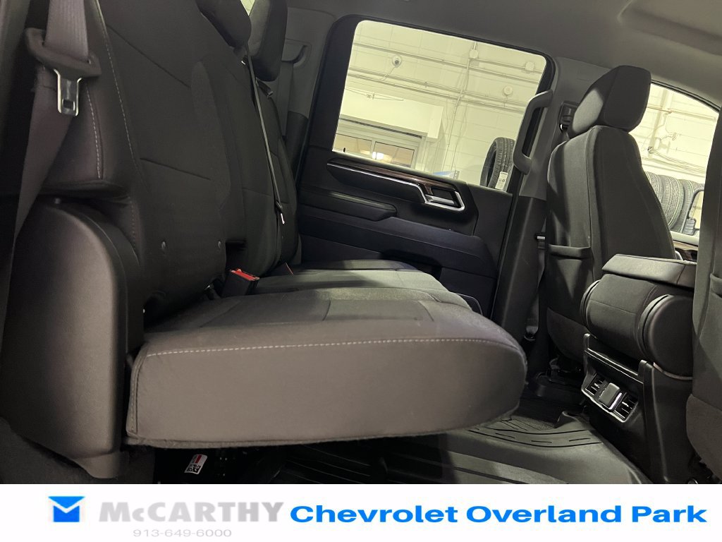 Used 2025 Chevrolet Silverado 2500 LT w/ Convenience Package AWD/4WD image 27
