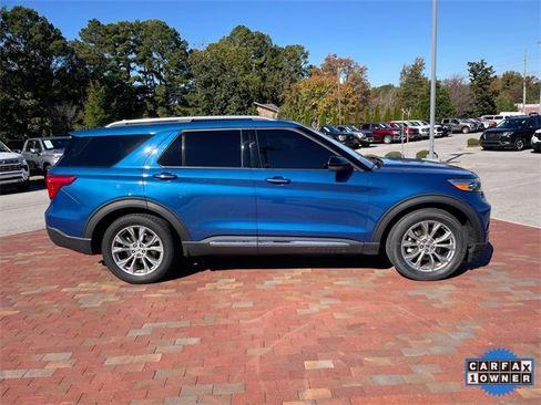 Used 2022 Ford Explorer Limited w/ Equipment Group 301A image 37