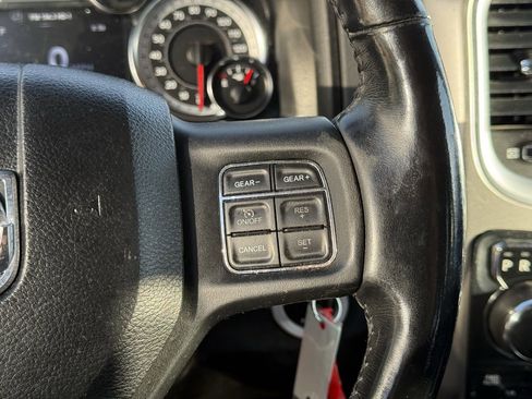 Used 2019 RAM 1500 Big Horn image 16