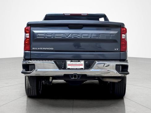 Used 2022 Chevrolet Silverado 1500 LT image 4