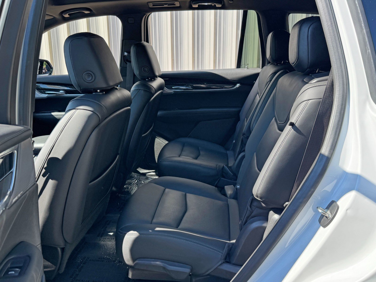 Used 2022 Cadillac XT6 Premium Luxury w/ Technology Package FWD image 44