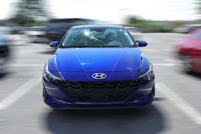 Used 2021 Hyundai Elantra SEL w/ Convenience Package FWD image 3