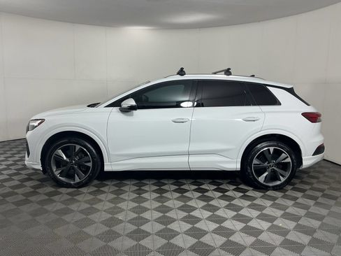Used 2022 Audi Q4 e-tron Premium w/ Convenience Package AWD/4WD image 4