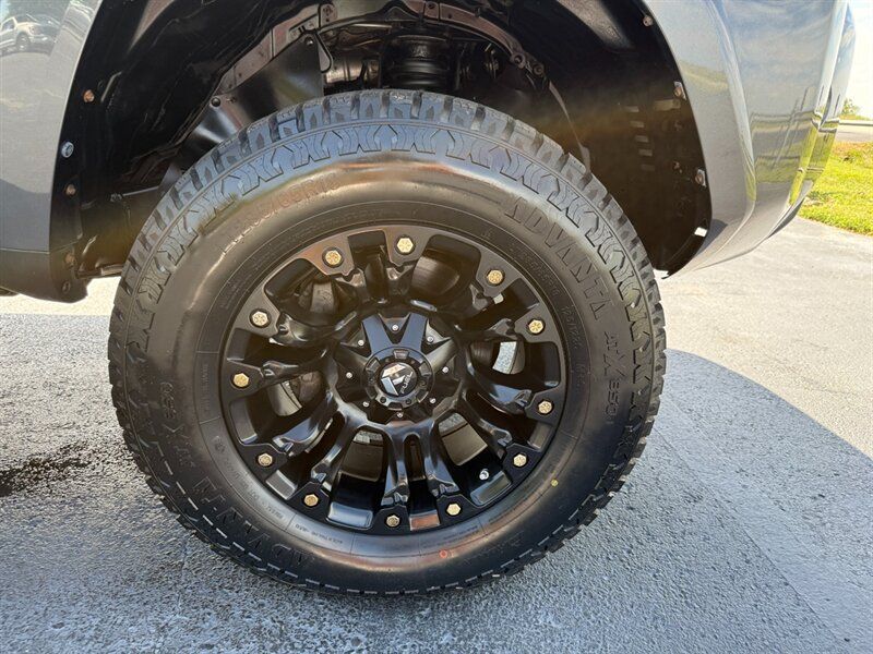 Used 2018 Toyota 4Runner TRD Off-Road w/ TRD Performance Package AWD/4WD image 28