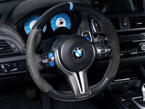Used 2016 BMW M2 RWD image 46