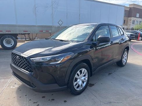 Used 2023 Toyota Corolla Cross L image 1