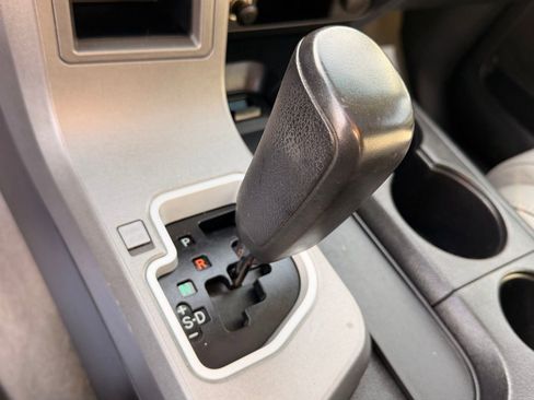 Used 2011 Toyota Sequoia SR5 image 27