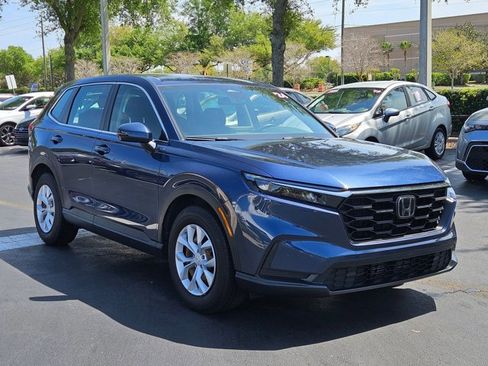 Used 2024 Honda CR-V LX image 3