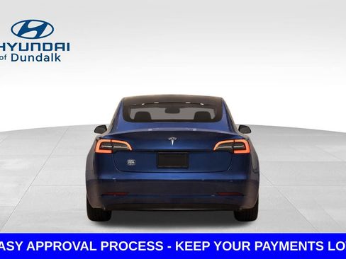 Used 2020 Tesla Model 3 Standard Range RWD image 5