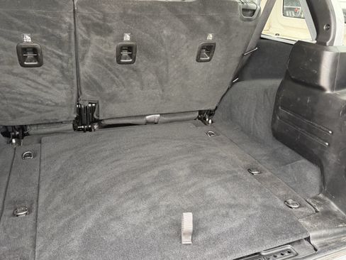 Used 2024 Jeep Wrangler Unlimited Rubicon AWD/4WD image 30