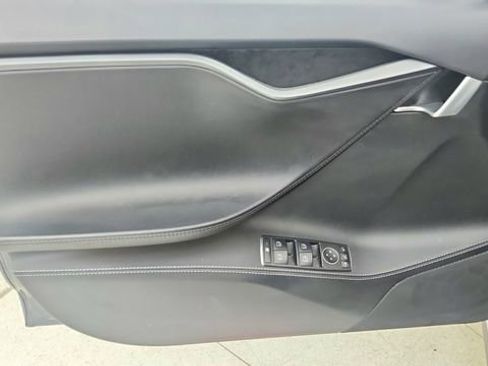 Used 2019 Tesla Model S 100D image 36