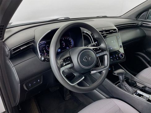 Used 2022 Hyundai Santa Cruz SEL image 12