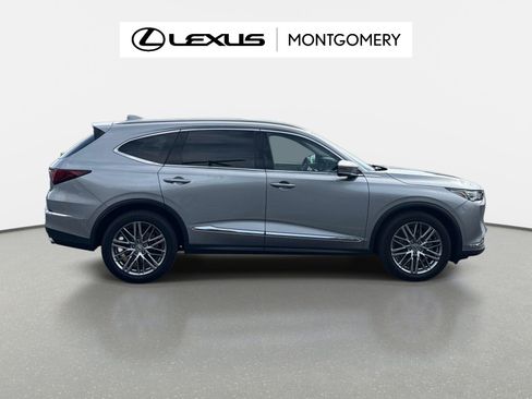 Used 2022 Acura MDX SH-AWD w/ Advance Package image 2