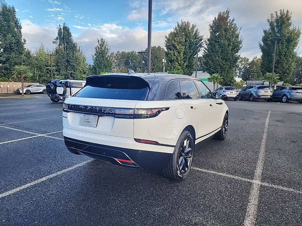 Certified 2025 Land Rover Range Rover Velar Dynamic SE AWD/4WD image 5