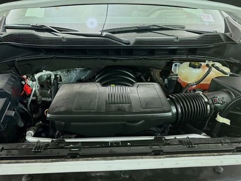 Used 2024 Chevrolet Silverado 1500 ZR2 w/ Technology Package image 34