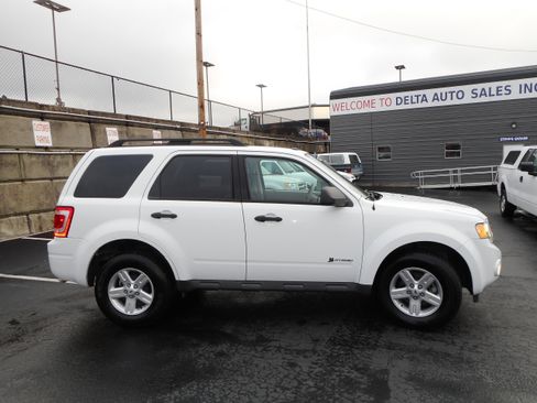 Used 2009 Ford Escape 4WD Hybrid image 6
